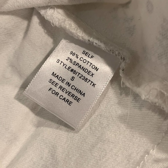 Kittenish Paisley Crop Jacket - Picture 12 of 12